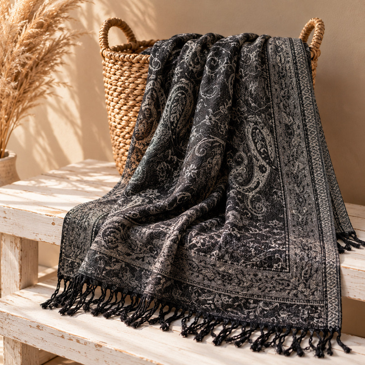 FLR-5032 Siyah Paisley Desenli Çift Taraflı Paşmina Şal | Eos Kolektif
