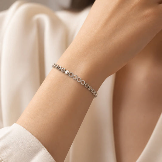 BLK - 3019 Sonsuzluk Formlu Zirkon Taşlı Gümüş Rengi Bileklik - EOS Kolektif