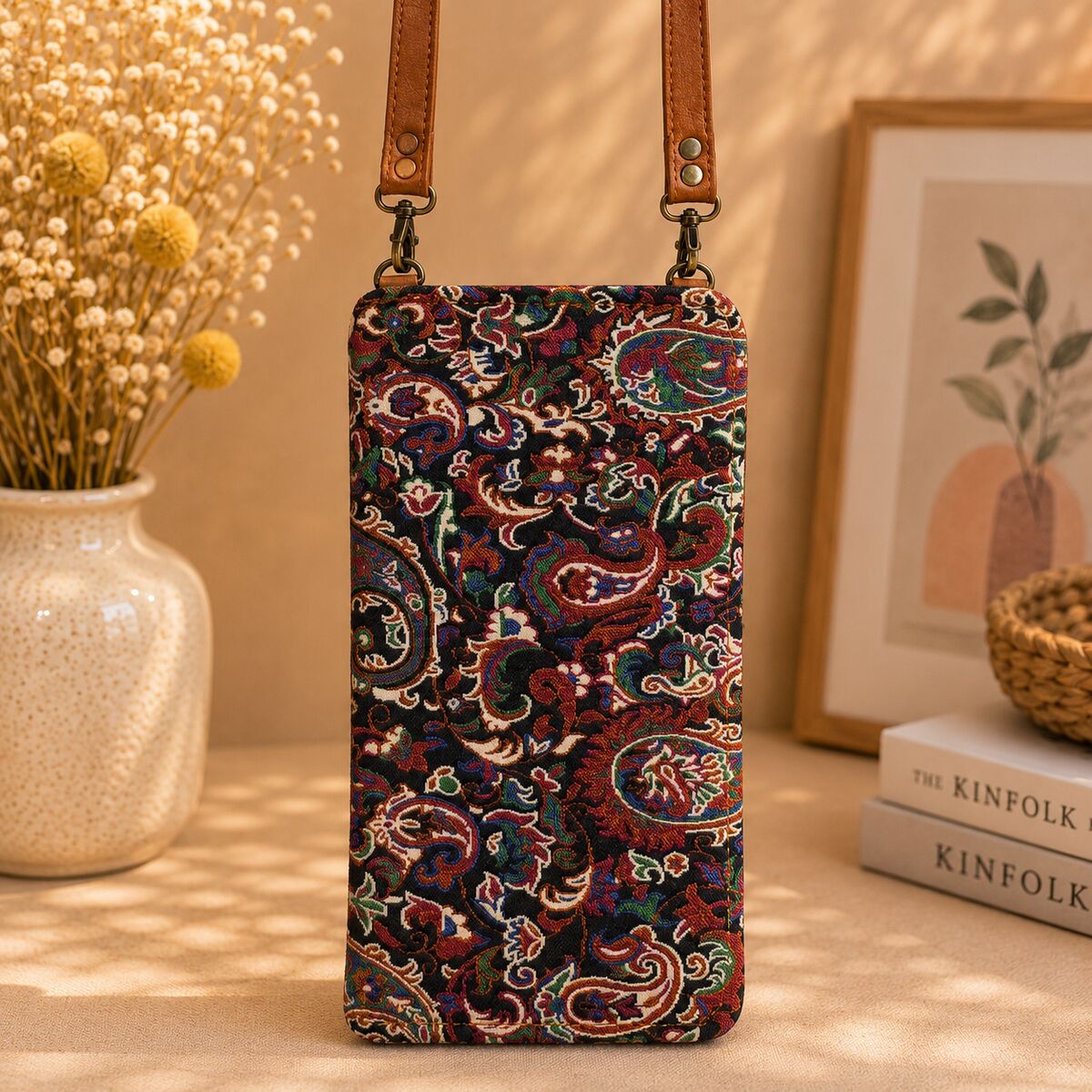 CNT-6011 Taba Lacivert Paisley Desenli Goblen Telefon Çantası | Eos Kolektif - EOS Kolektif