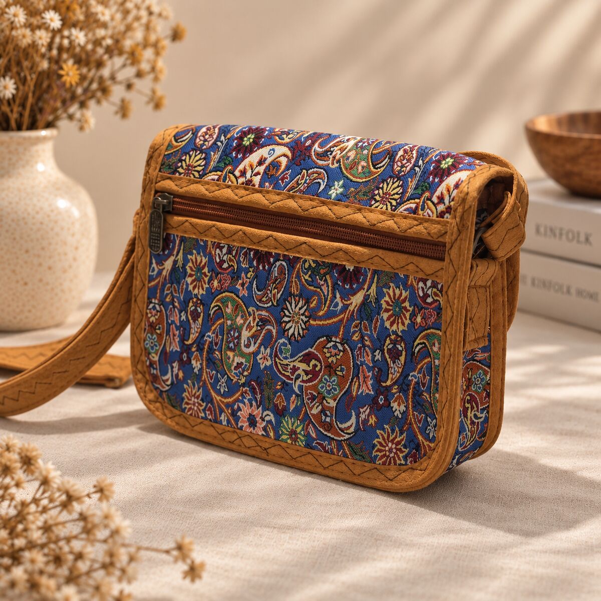 CNT-6025 Lacivert Paisley Desenli Goblen Omuz Çantası | Eos Kolektif - EOS Kolektif