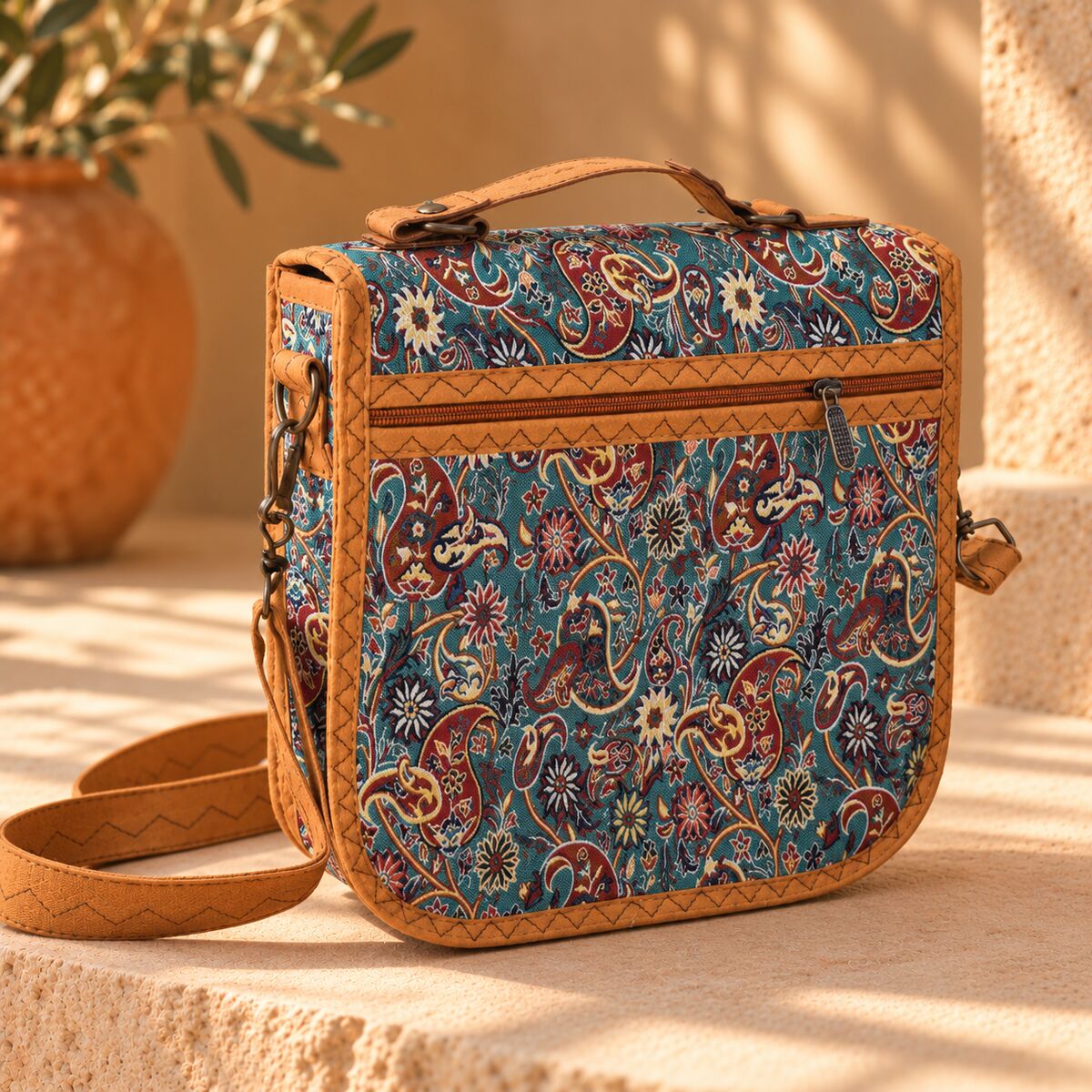 CNT-6034 Taba Mavi Paisley Desenli Goblen Kulplu Postacı Çanta | Eos Kolektif - EOS Kolektif