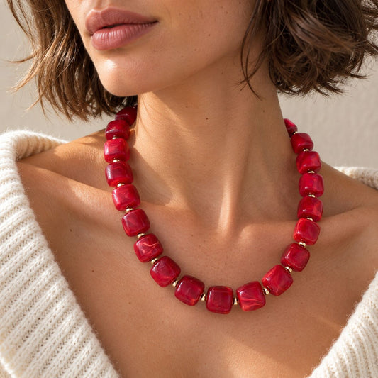 KLY-1076 Bordo Mermer Desenli İri Kare Boncuklu Chunky Kolye | Eos Kolektif - EOS Kolektif